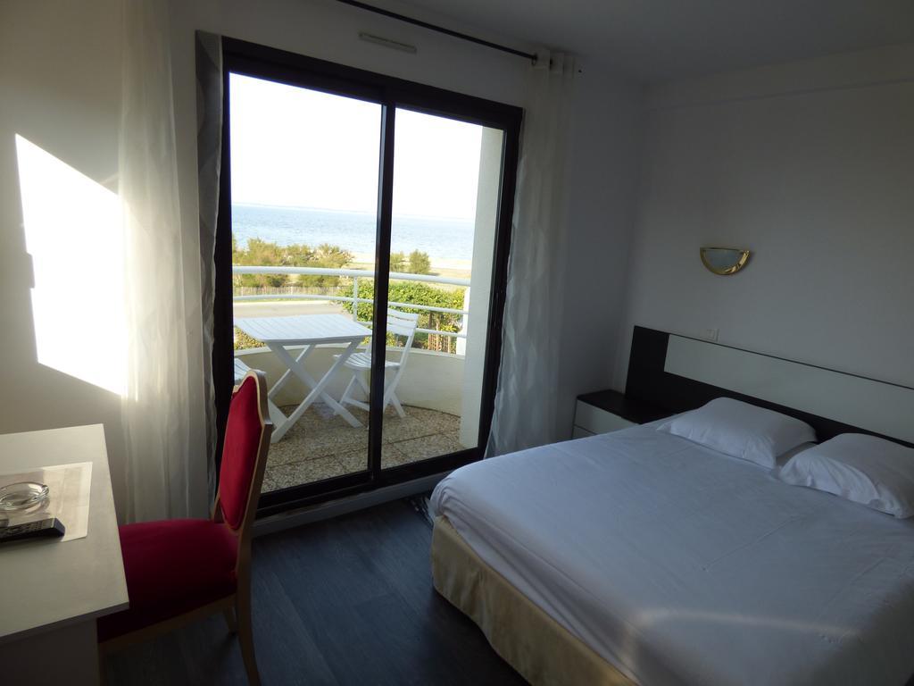 לה קרואסיק Hotel Castel Moor מראה חיצוני תמונה